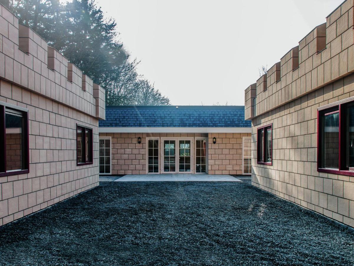 Designed Home With Bedstead, Surrounded By Forest De Bult Extérieur photo